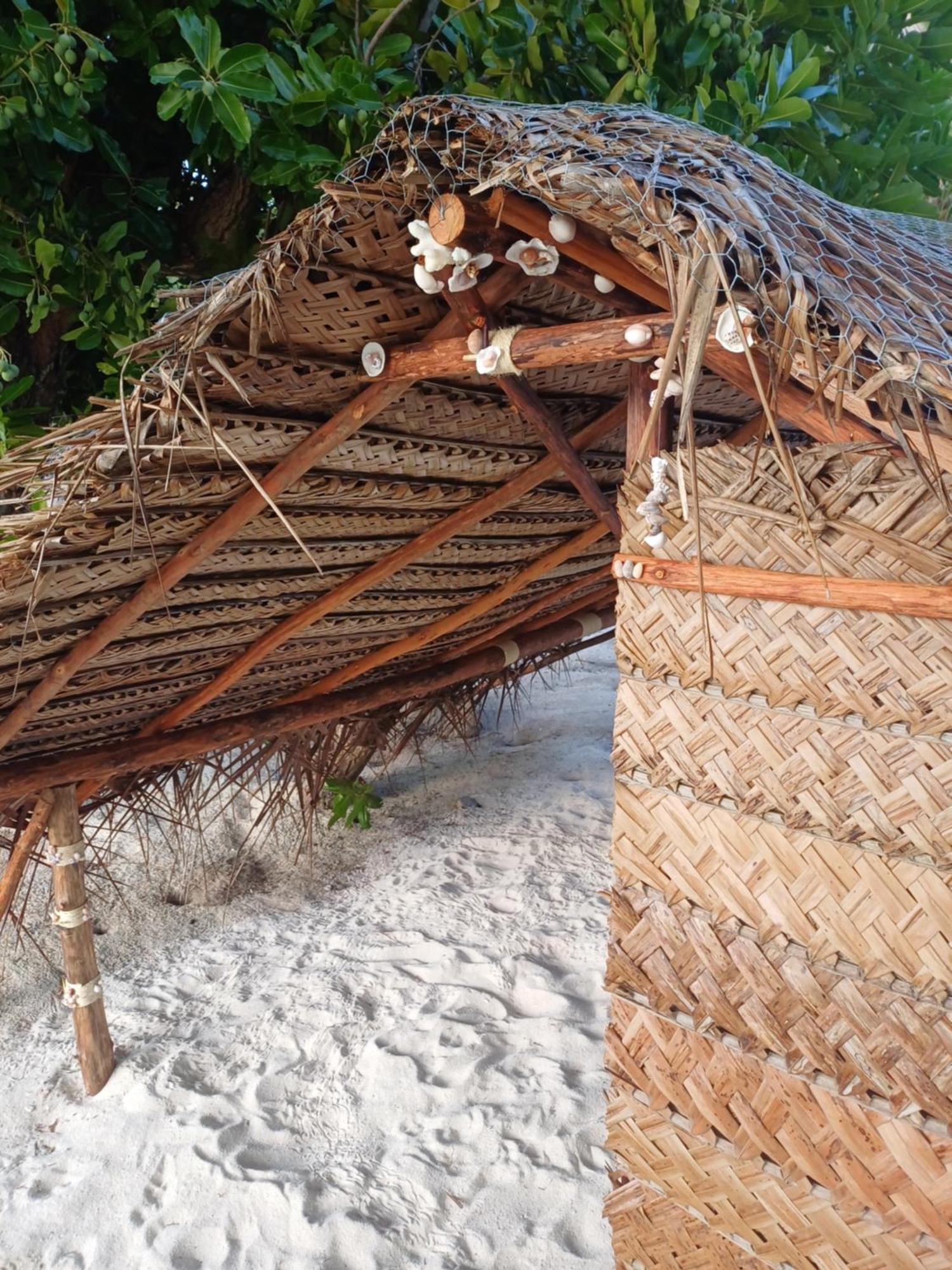 Poemanahere Island Camping A Maupiti Te-Fare-Arii Exteriör bild