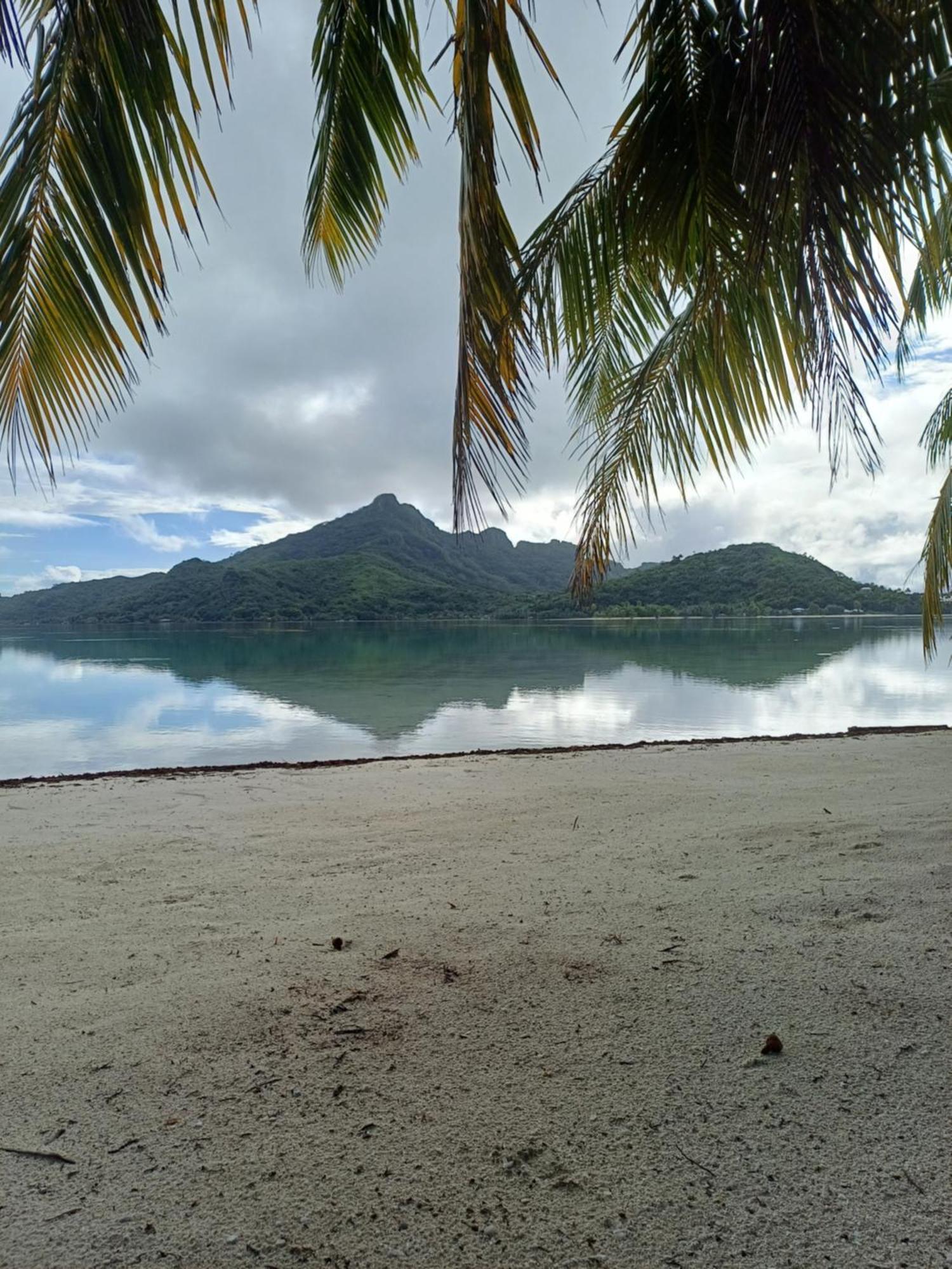 Poemanahere Island Camping A Maupiti Te-Fare-Arii Exteriör bild