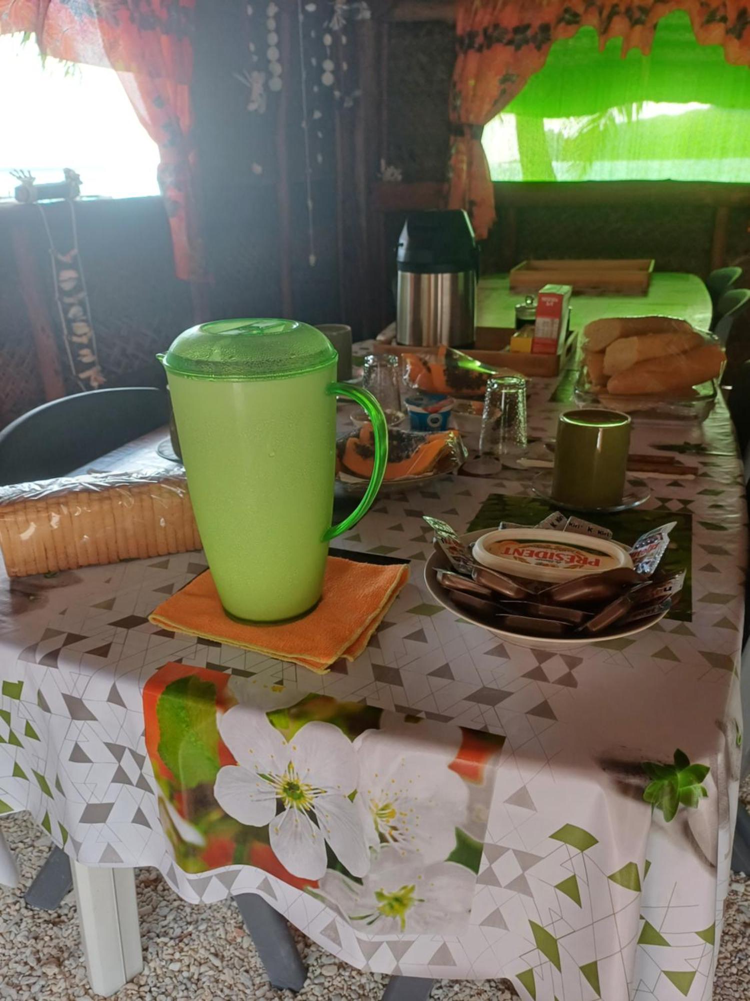 Poemanahere Island Camping A Maupiti Te-Fare-Arii Exteriör bild